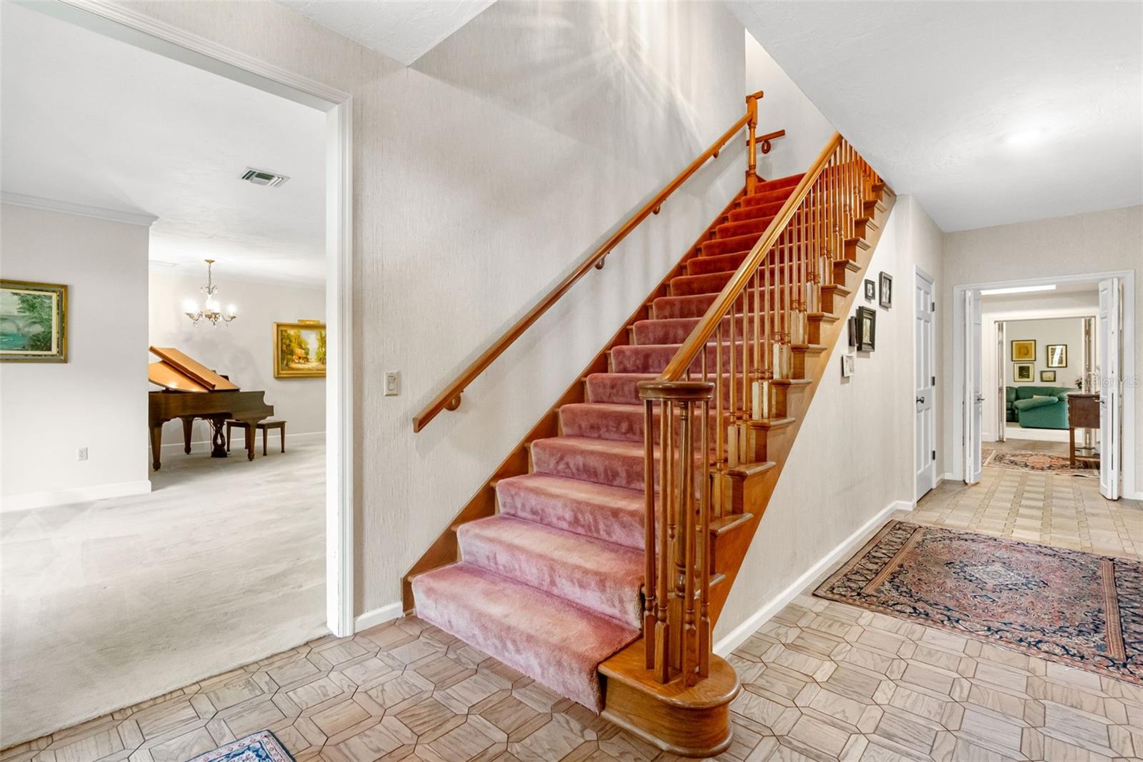 CHEROKEE PARK 2 - Residential