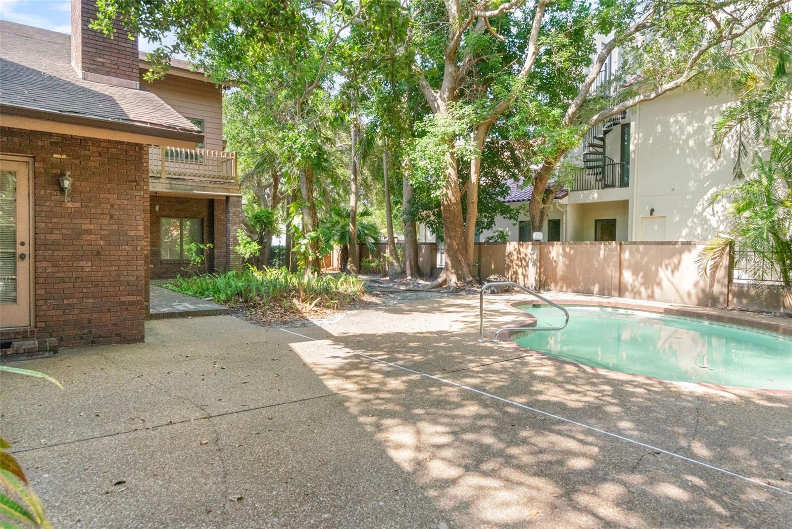 CHEROKEE PARK 2 - Residential