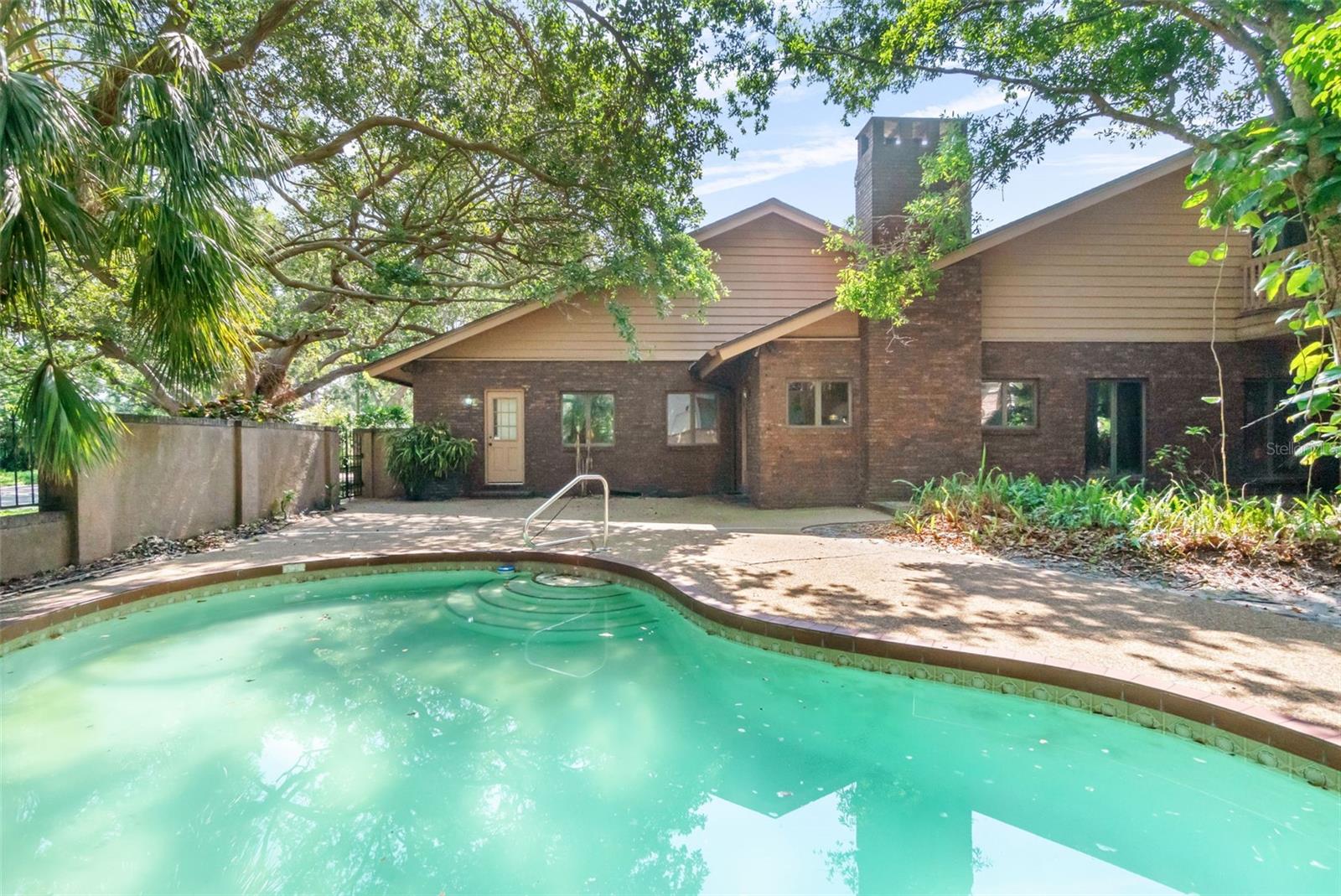 CHEROKEE PARK 2 - Residential