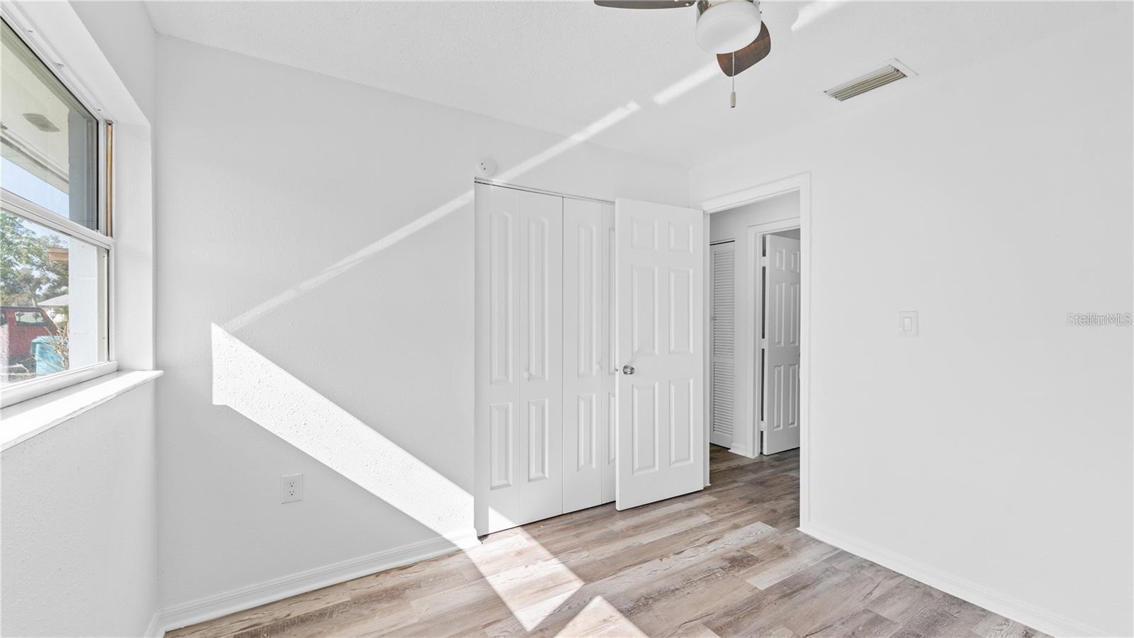 IVEY LANE ESTATES - Residential Lease