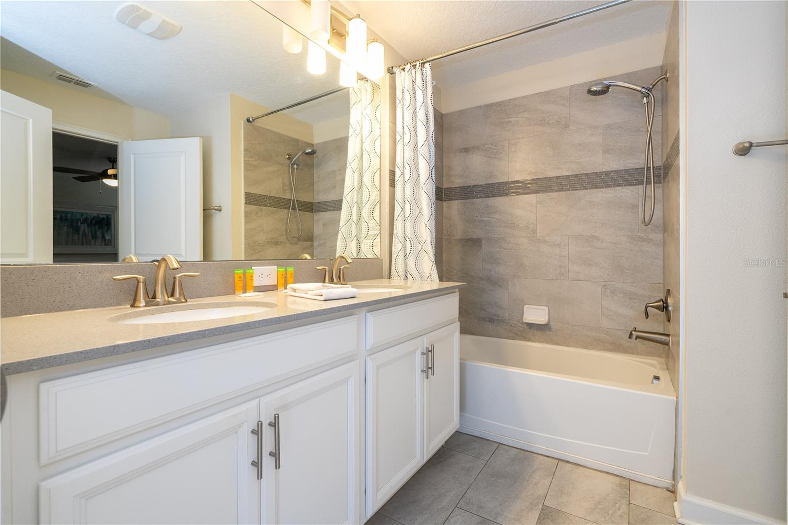 STOREY LAKE PH 2 - Residential