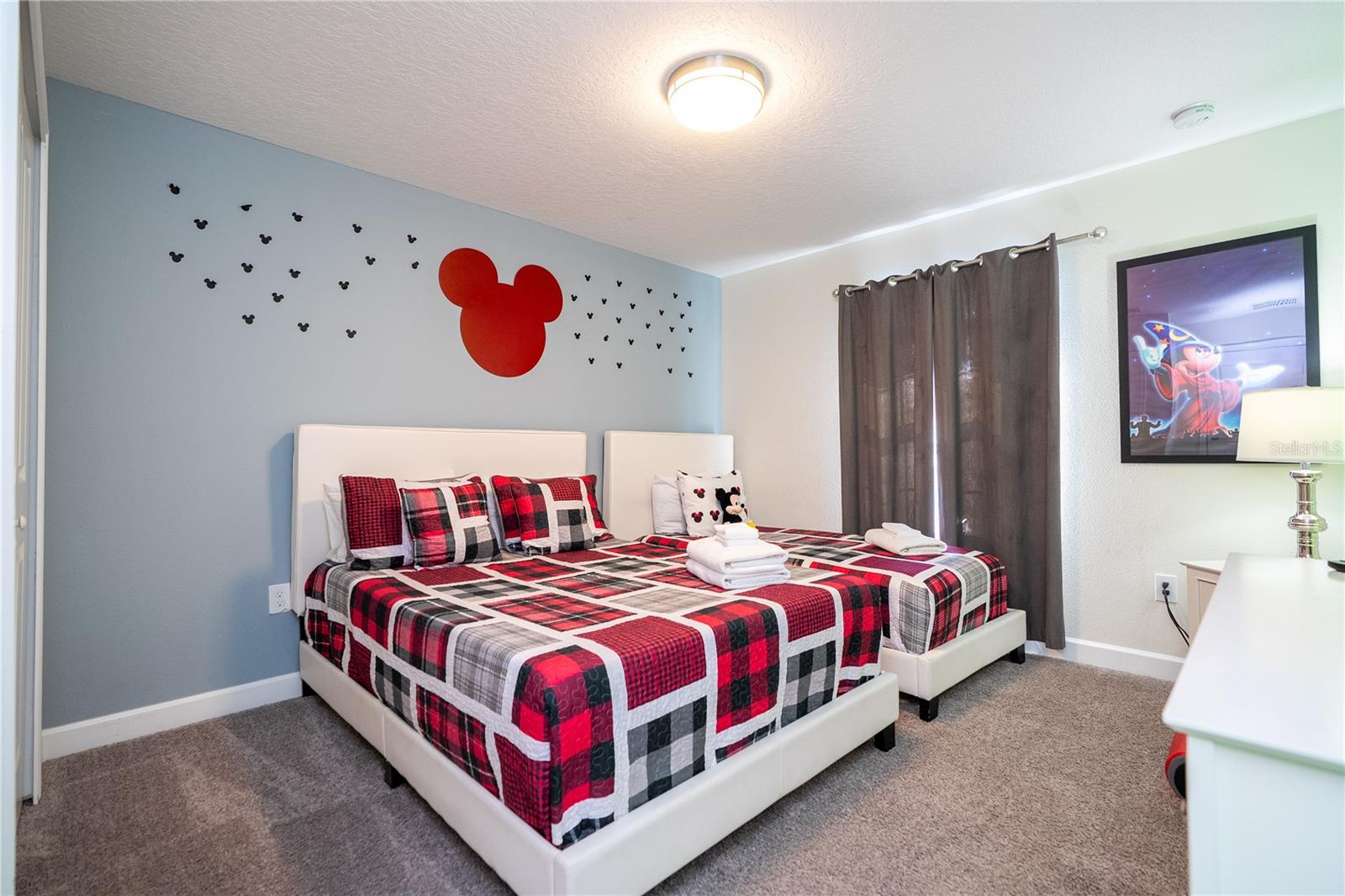 STOREY LAKE PH 2 - Residential