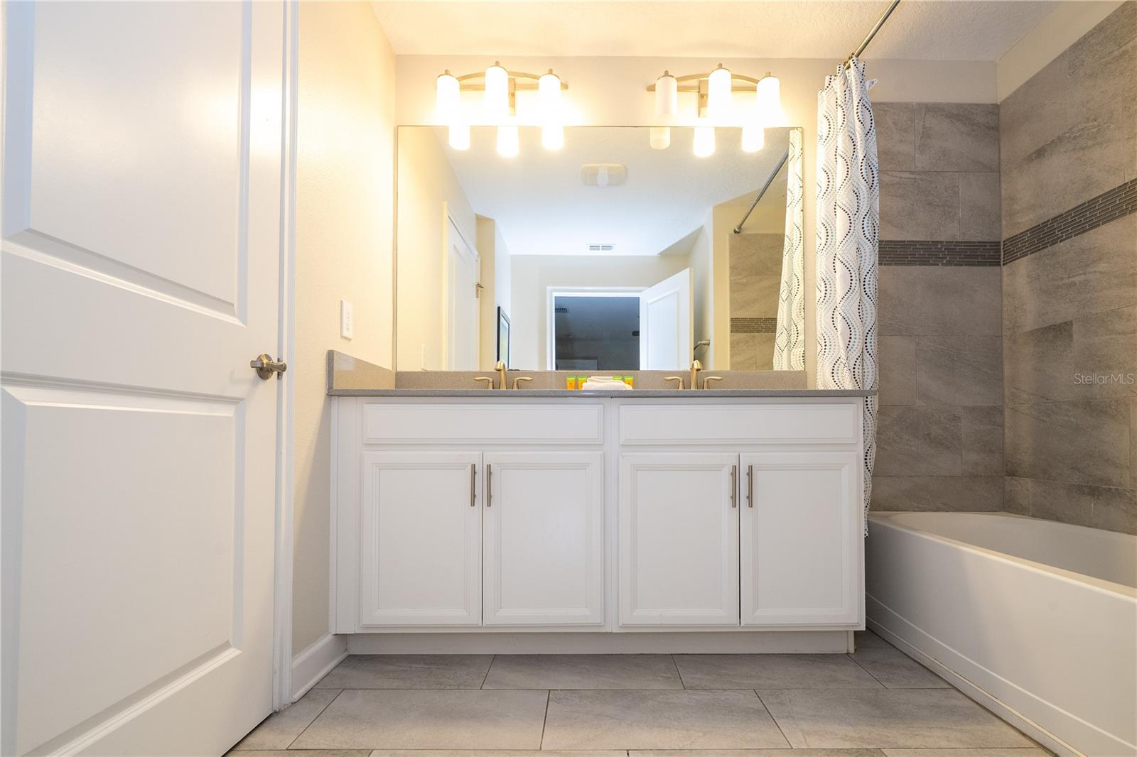 STOREY LAKE PH 2 - Residential