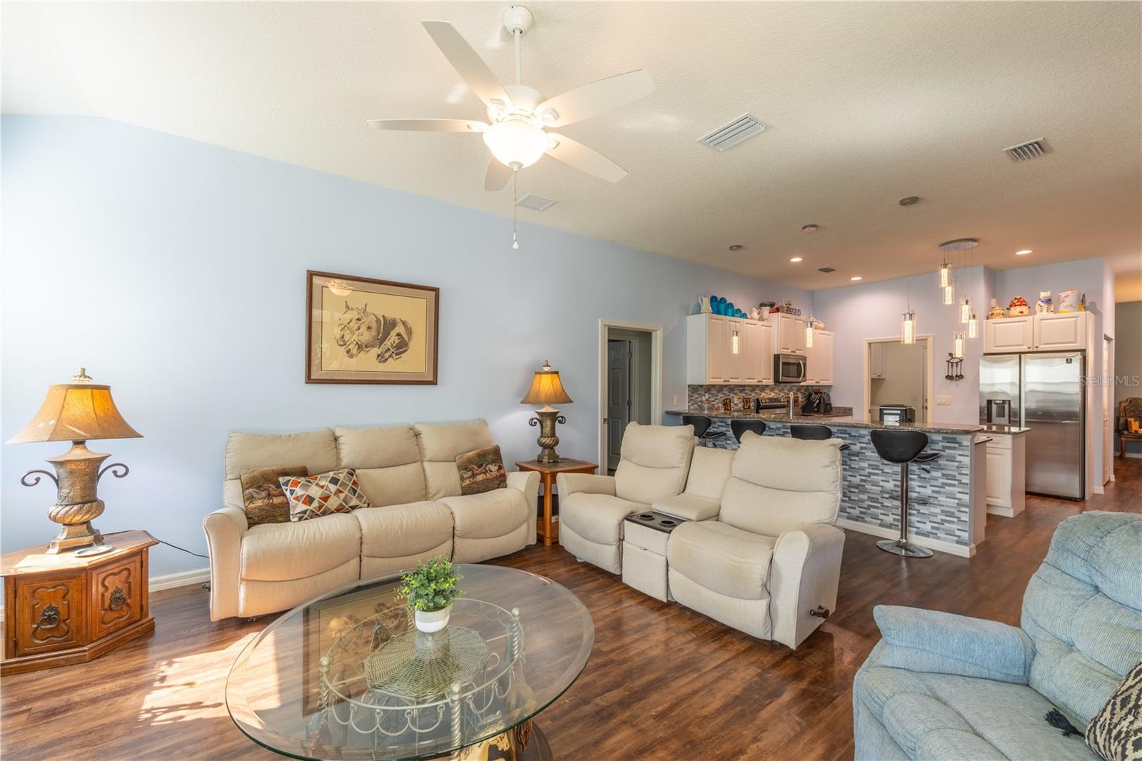 PONY TRAILS - Residential