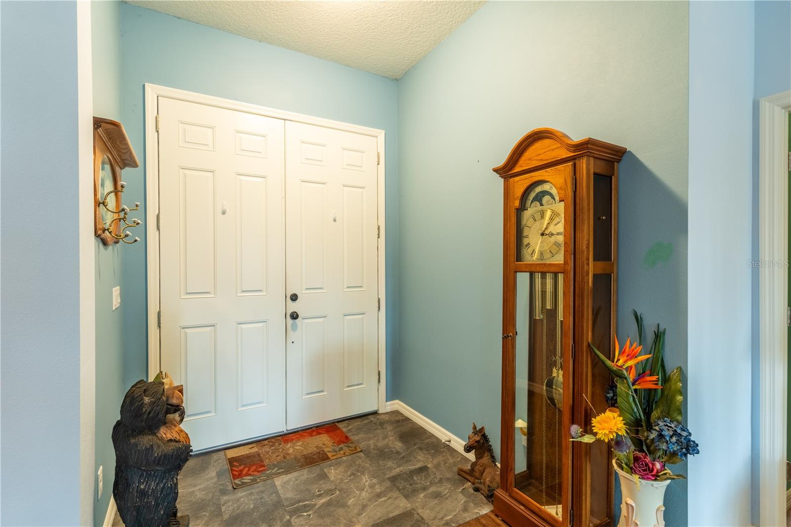 PONY TRAILS - Residential