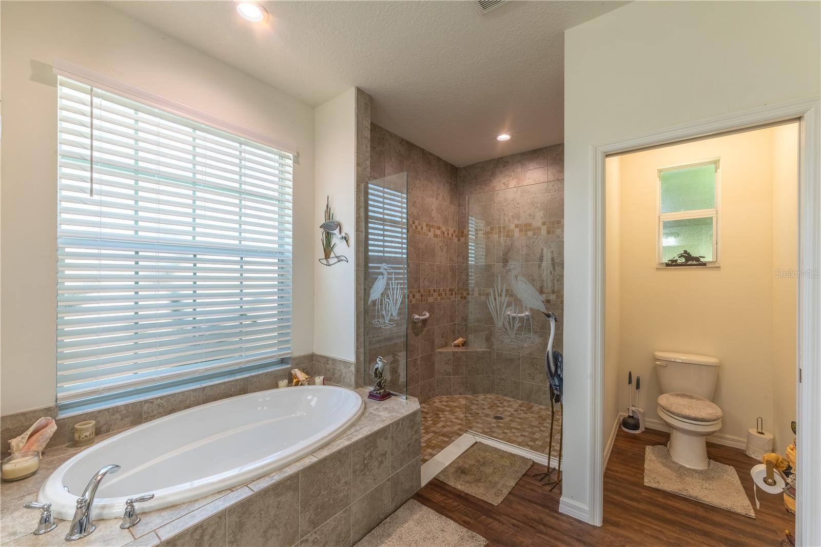 PONY TRAILS - Residential