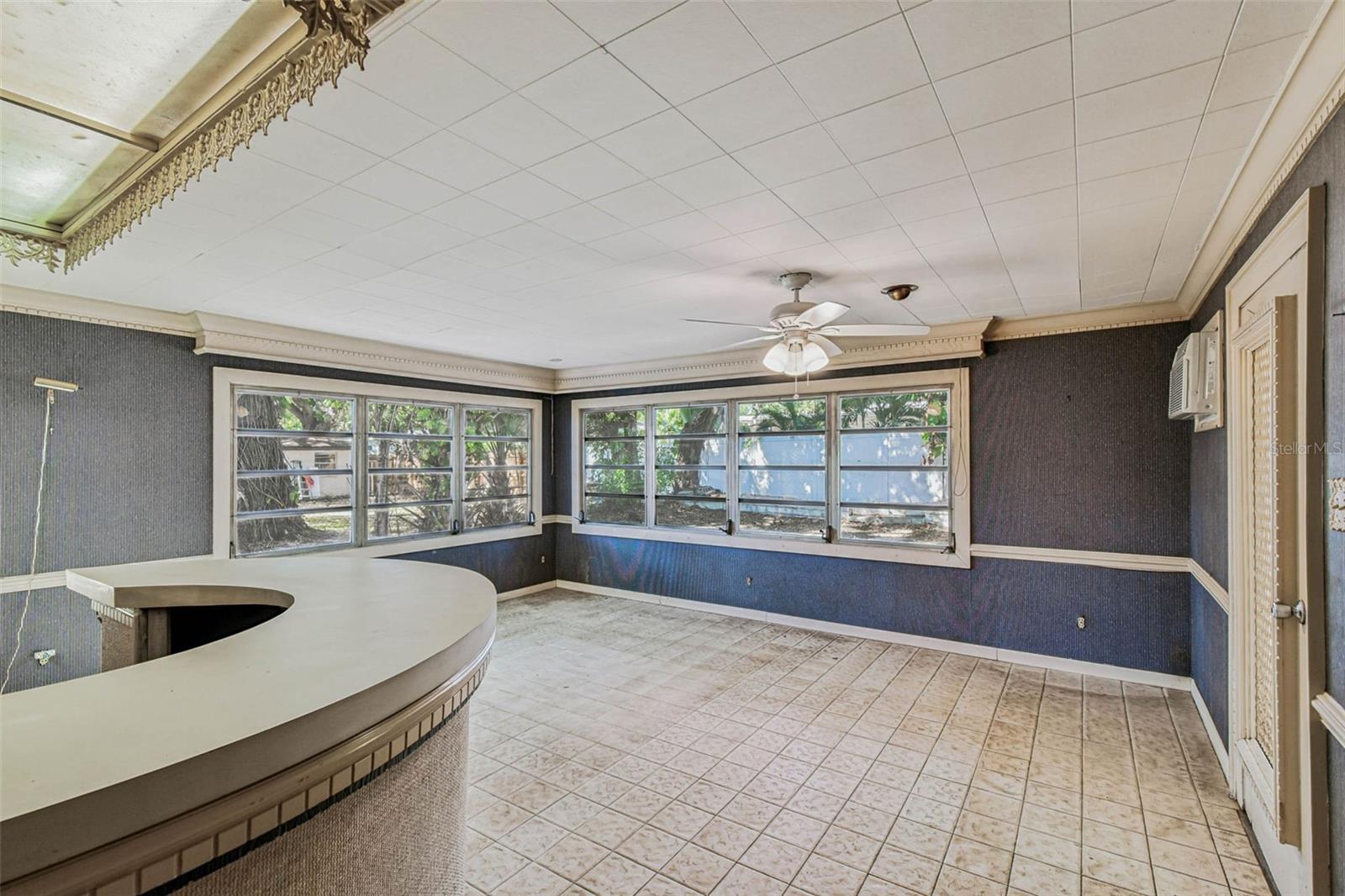 MAC FARLANE PARK - Residential