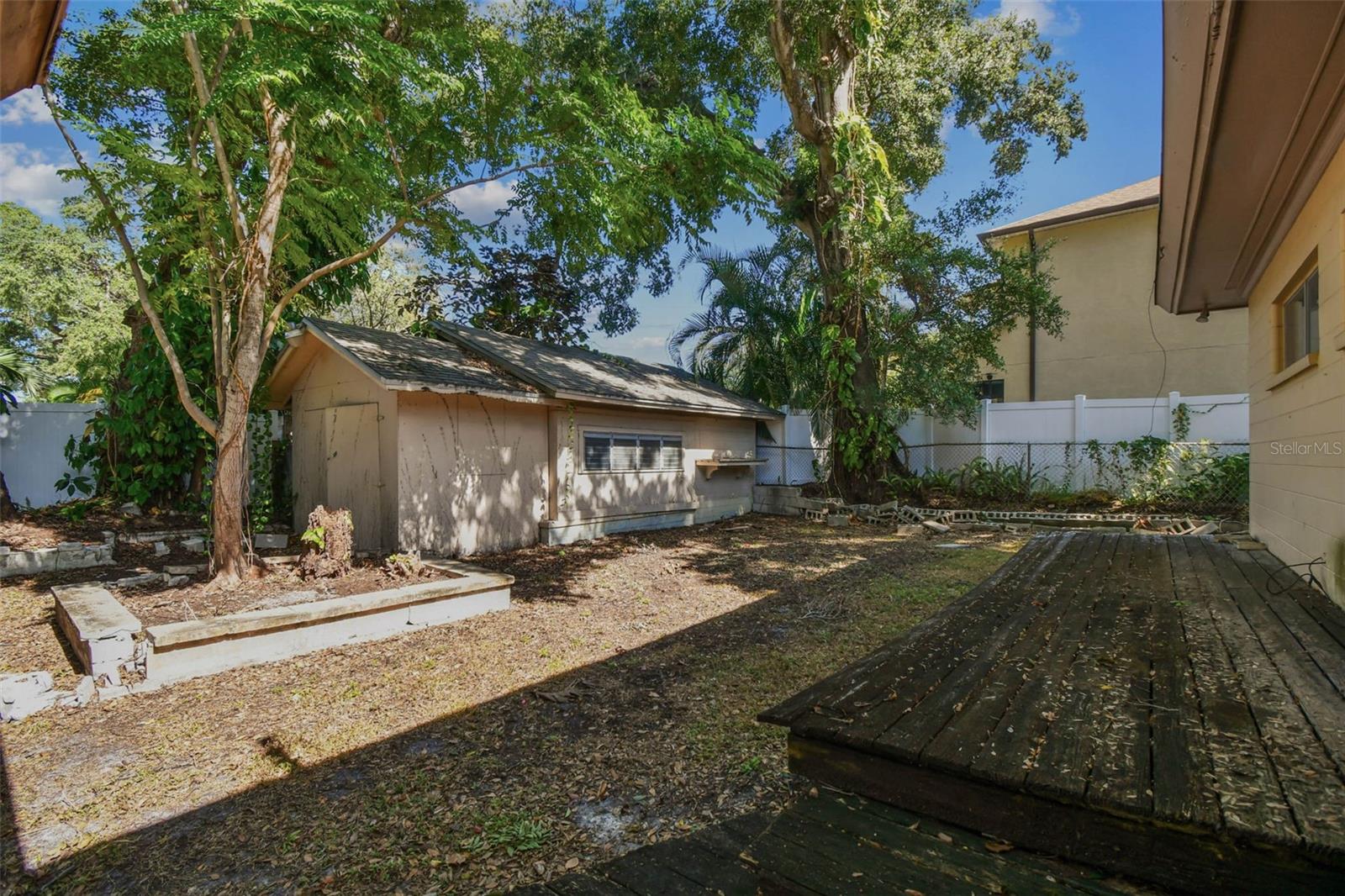 MAC FARLANE PARK - Residential