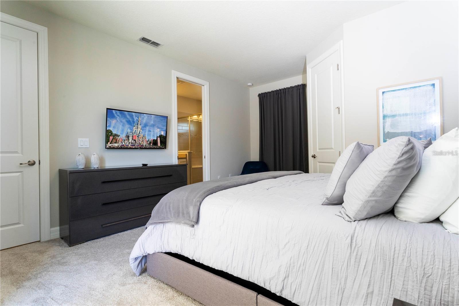 PHILLIPS GROVE - Residential