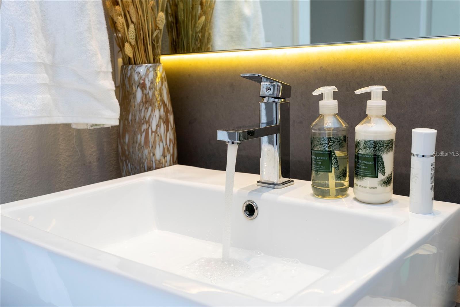 PHILLIPS GROVE - Residential