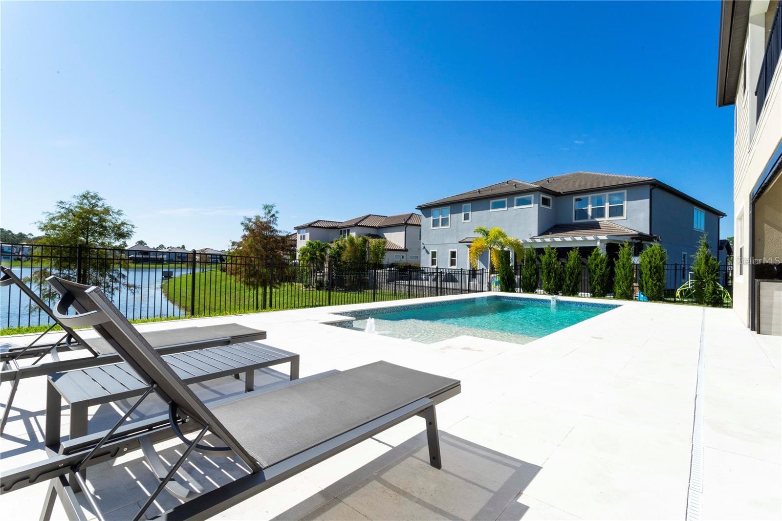 PHILLIPS GROVE - Residential