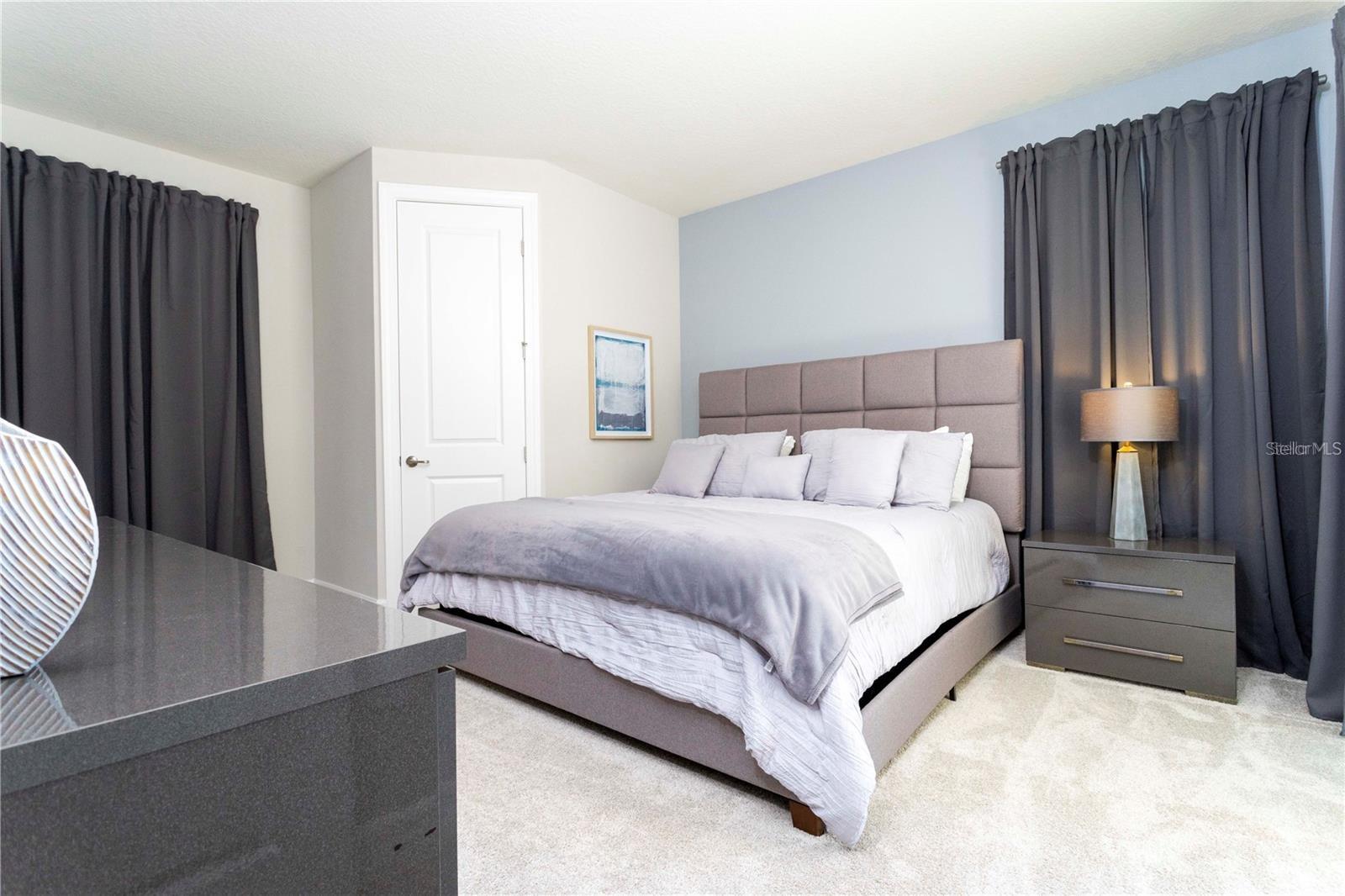 PHILLIPS GROVE - Residential