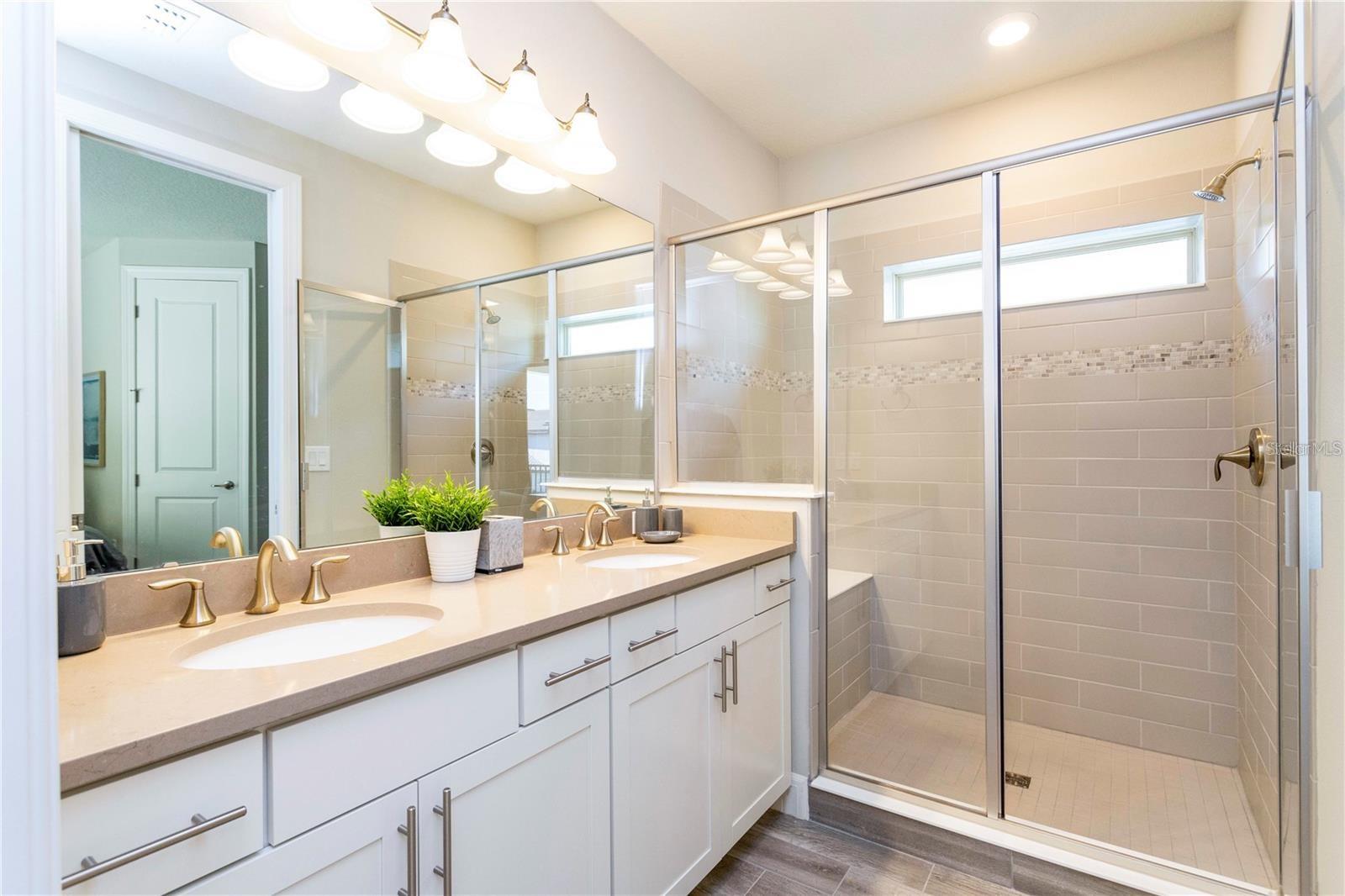 PHILLIPS GROVE - Residential