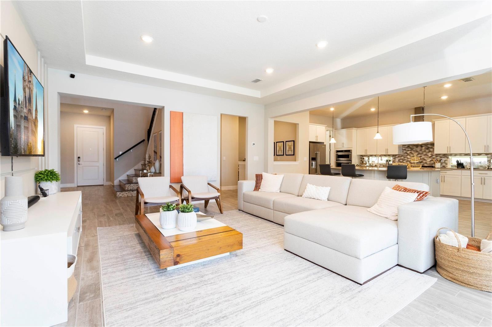 PHILLIPS GROVE - Residential