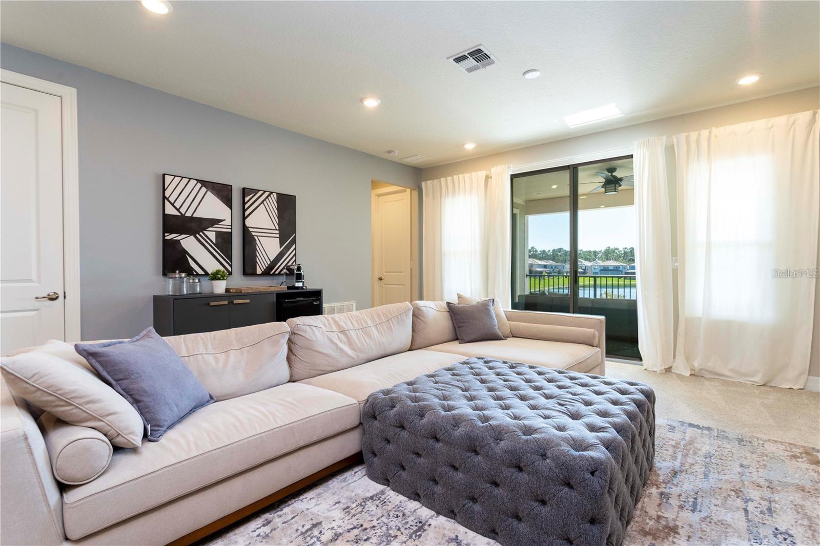 PHILLIPS GROVE - Residential