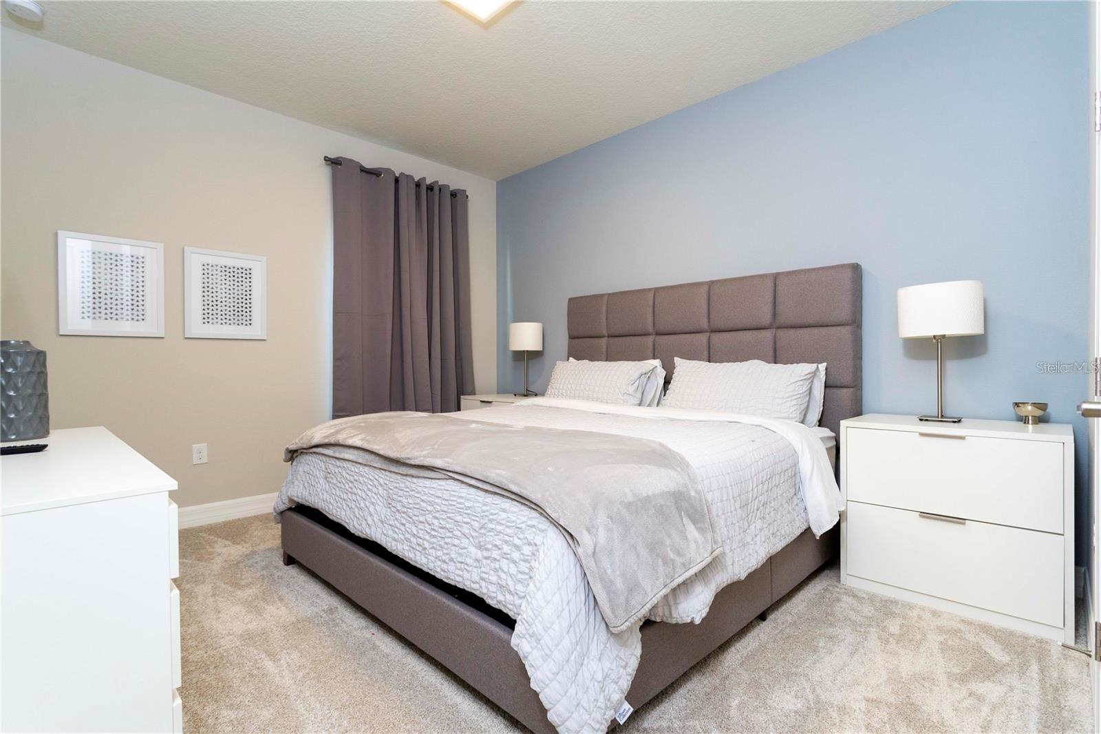 PHILLIPS GROVE - Residential