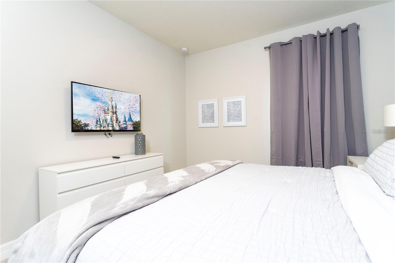 PHILLIPS GROVE - Residential