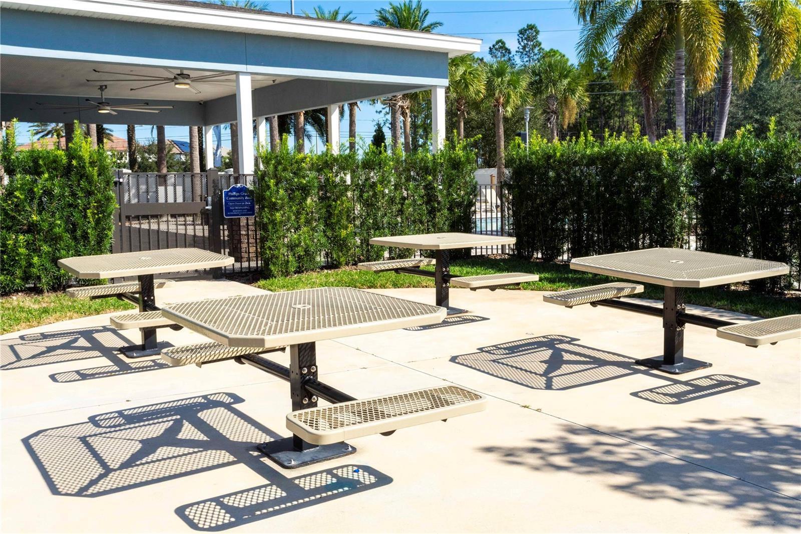 PHILLIPS GROVE - Residential