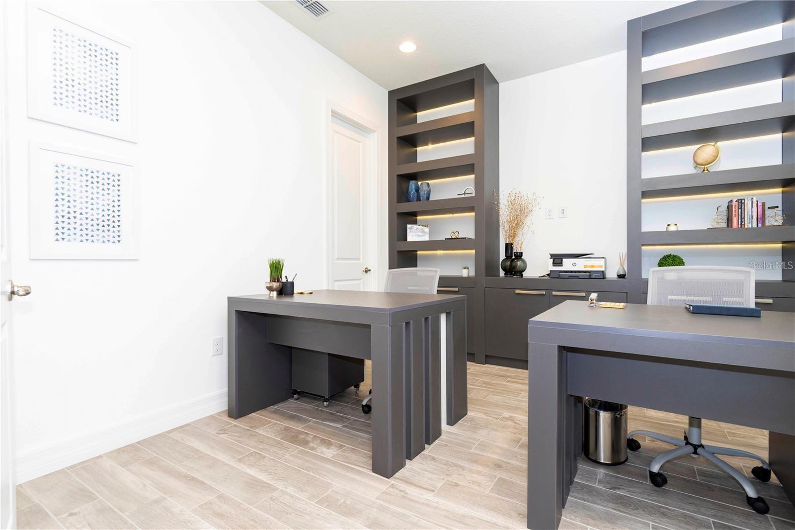 PHILLIPS GROVE - Residential