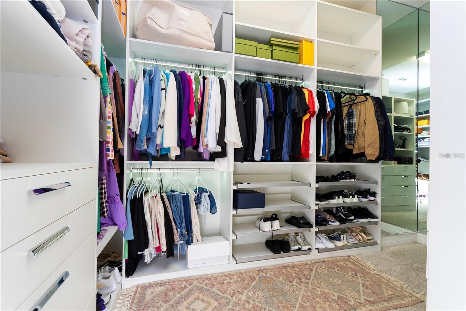 PHILLIPS GROVE - Residential