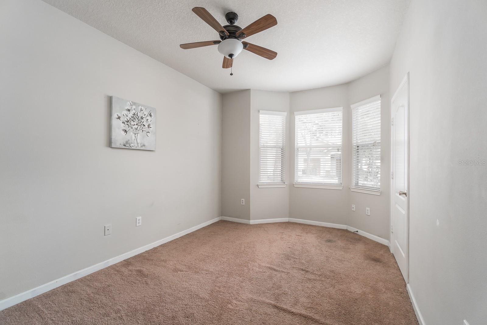 THE VILLAS CONDO - Residential