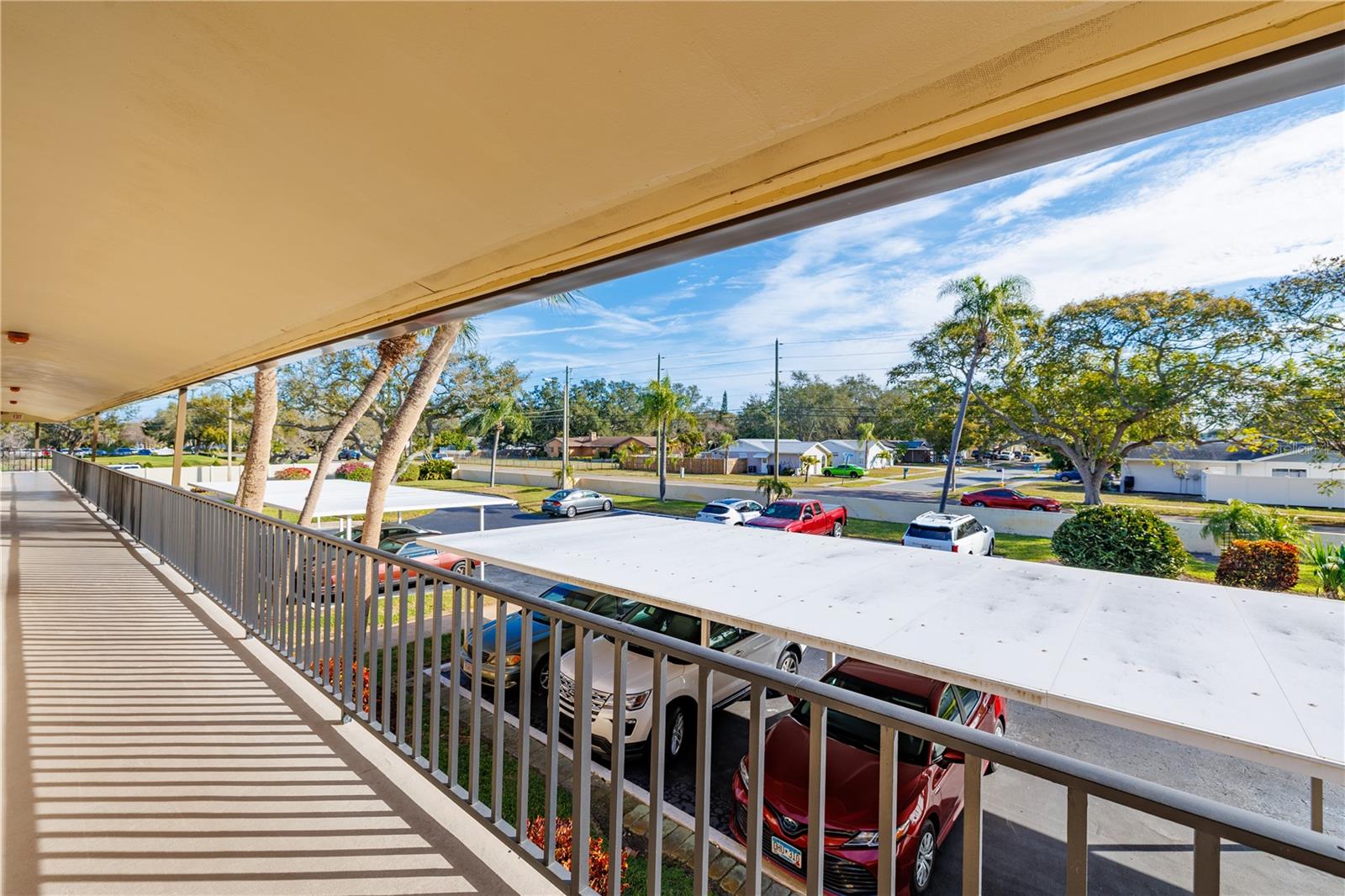 VILLAS DE GOLF CONDO - Residential