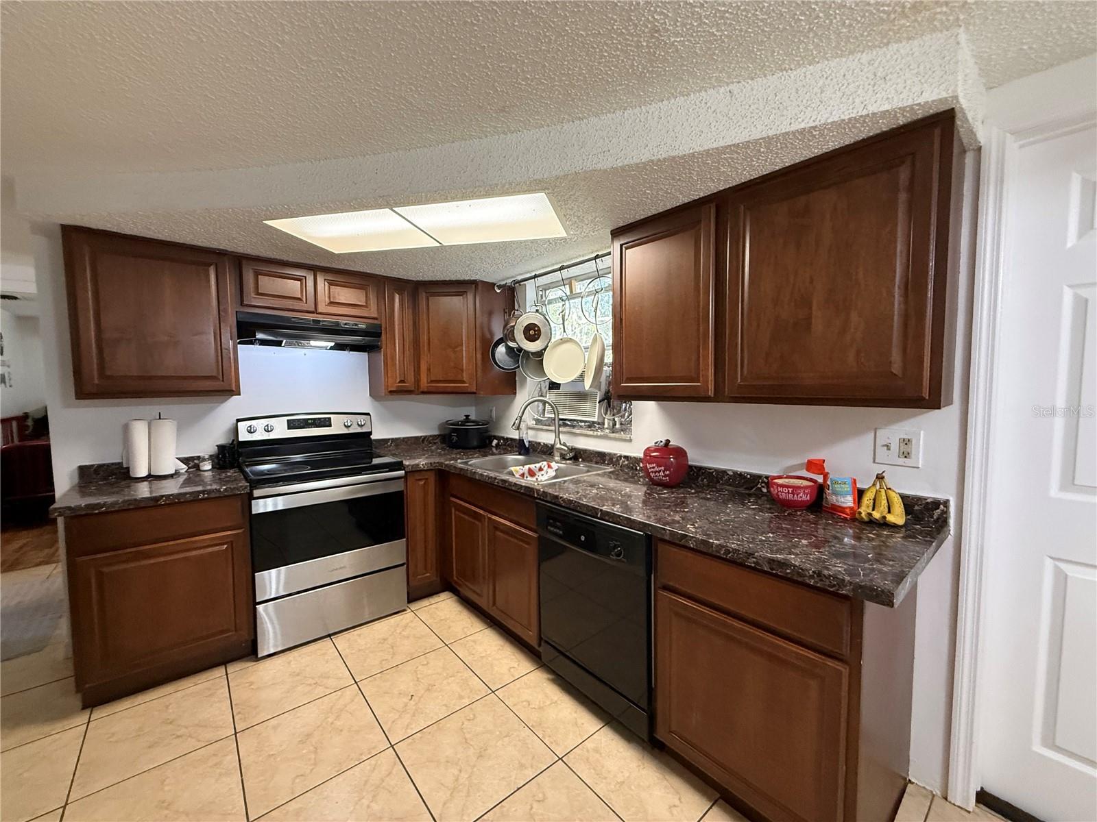 BASS LAKE ESTATES - Residential