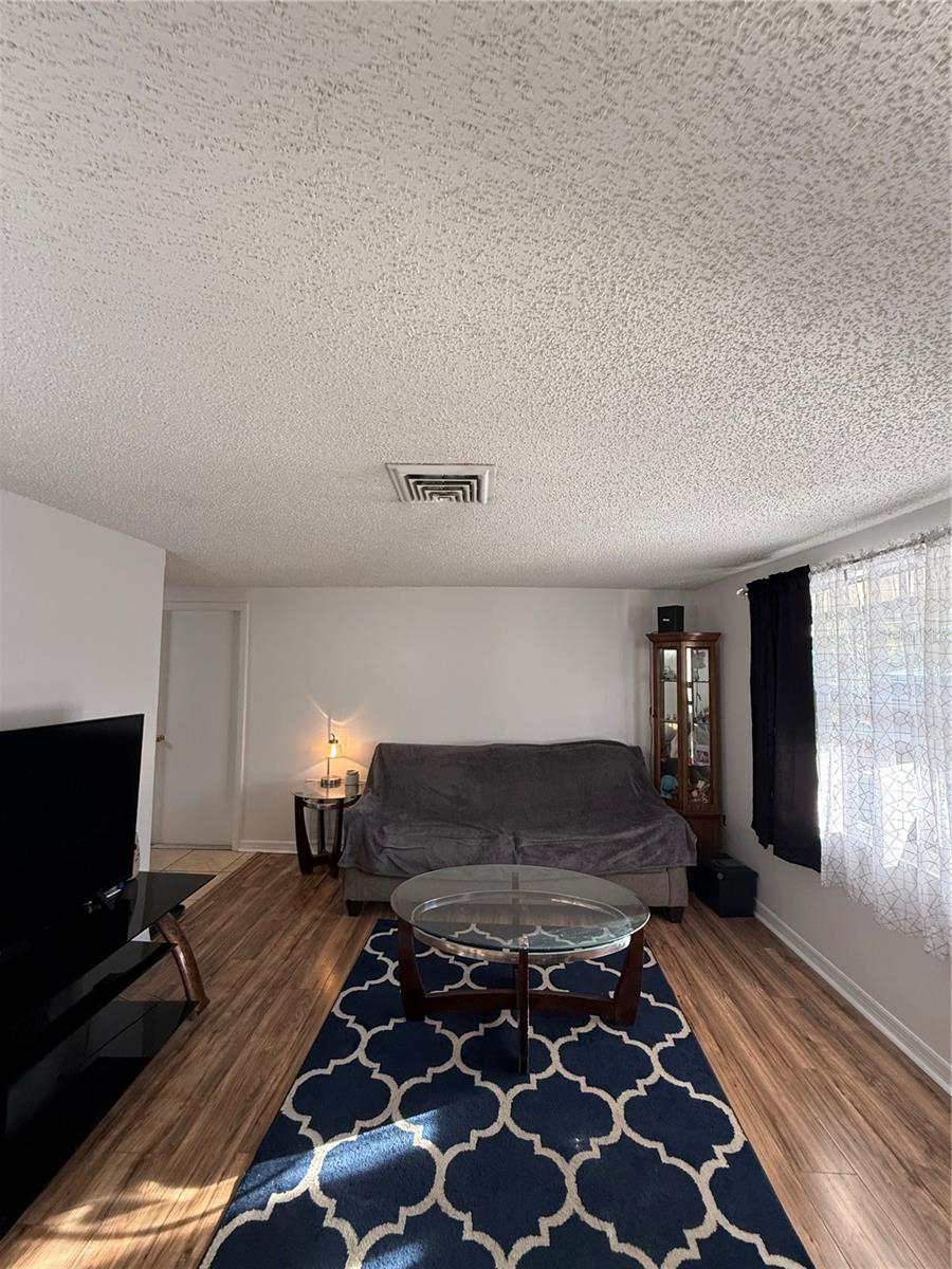 BASS LAKE ESTATES - Residential