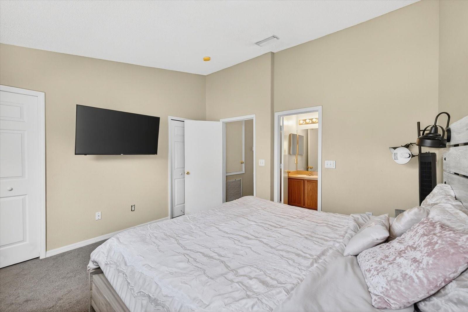 OSPREY RUN TOWNHOMES - Residential