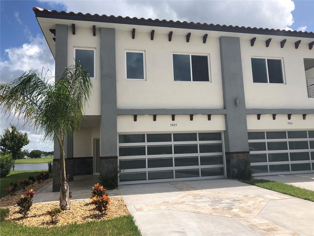 Photo of 1927 Greenbriar Terrace, Davenport, FL 33837 (MLS # O6401704)