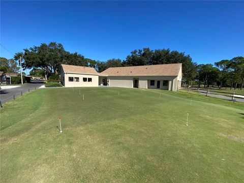 A home in PALM HARBOR