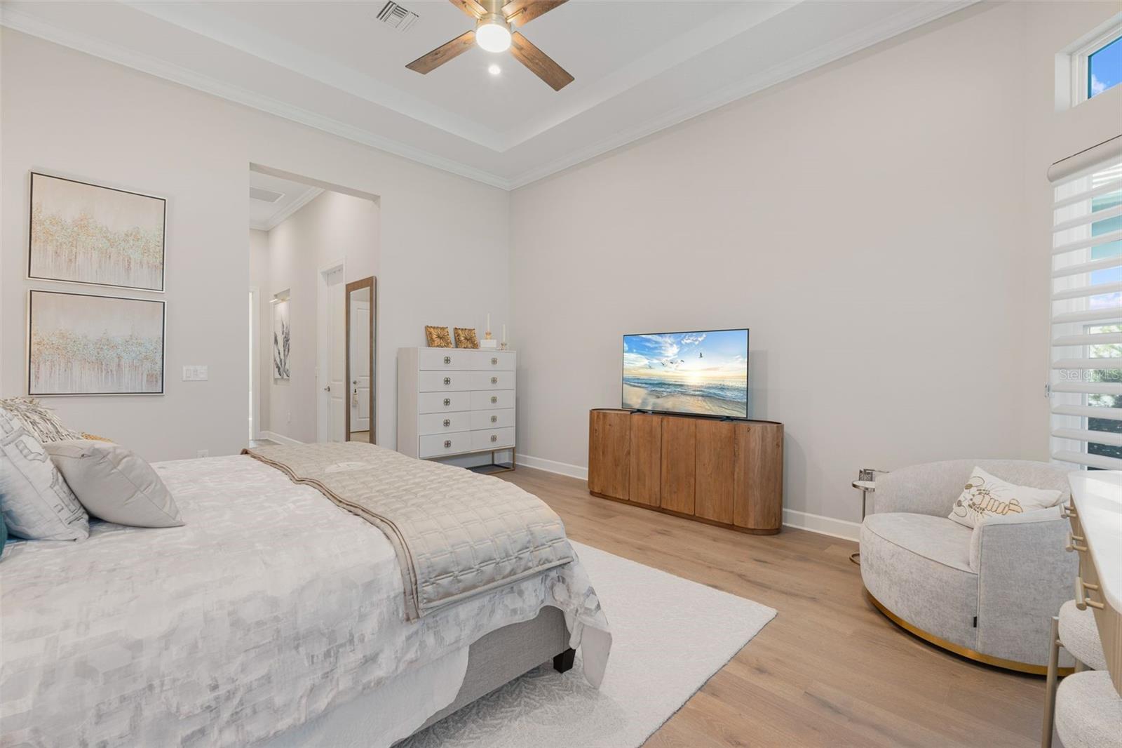 AZARIO ESPLANADE - Residential