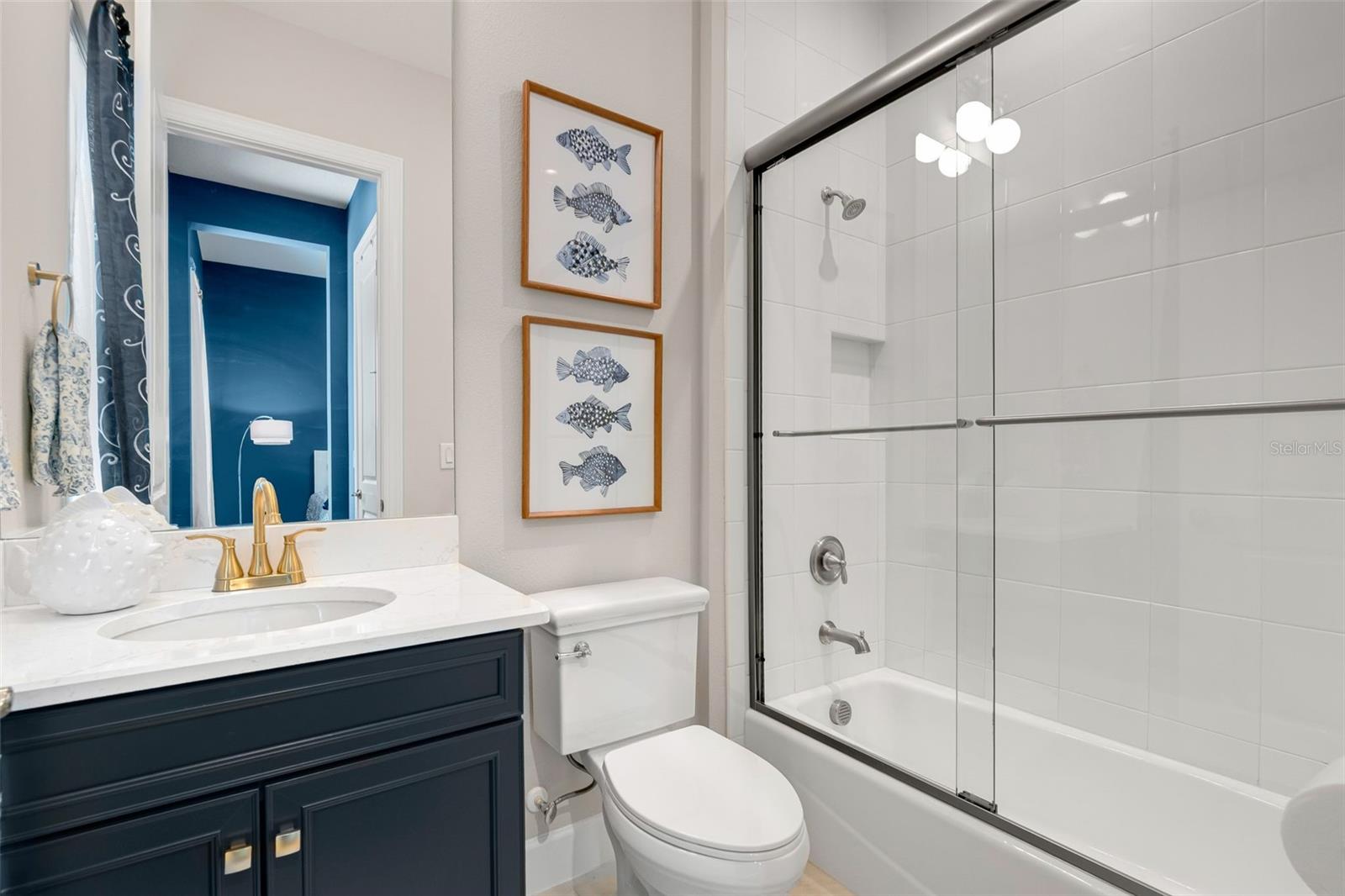 AZARIO ESPLANADE - Residential