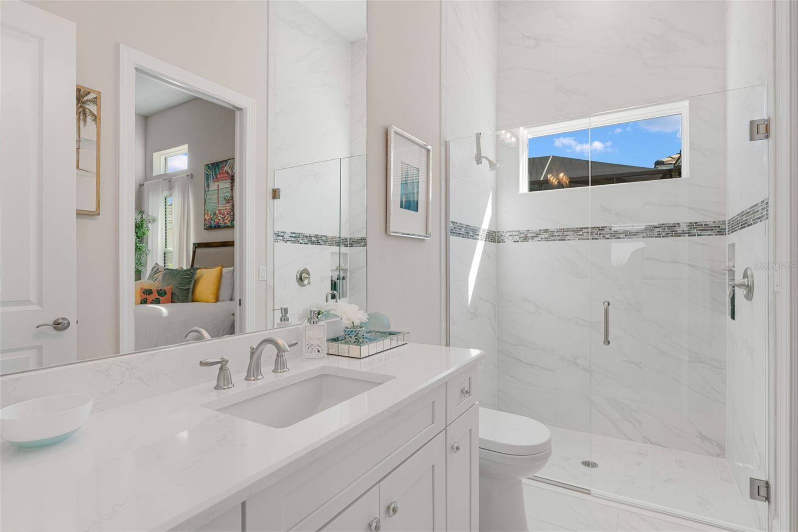 AZARIO ESPLANADE - Residential