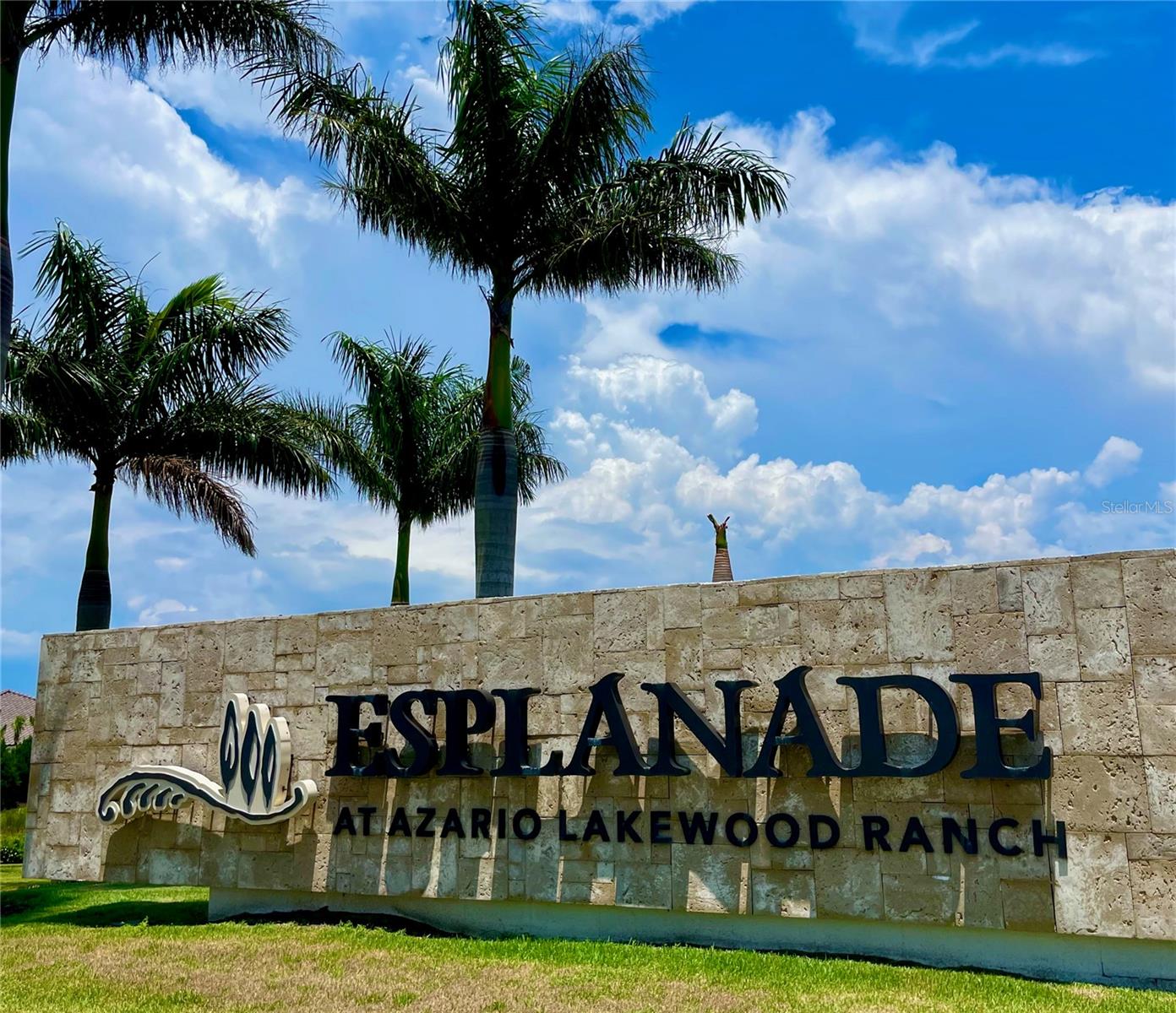 AZARIO ESPLANADE - Residential