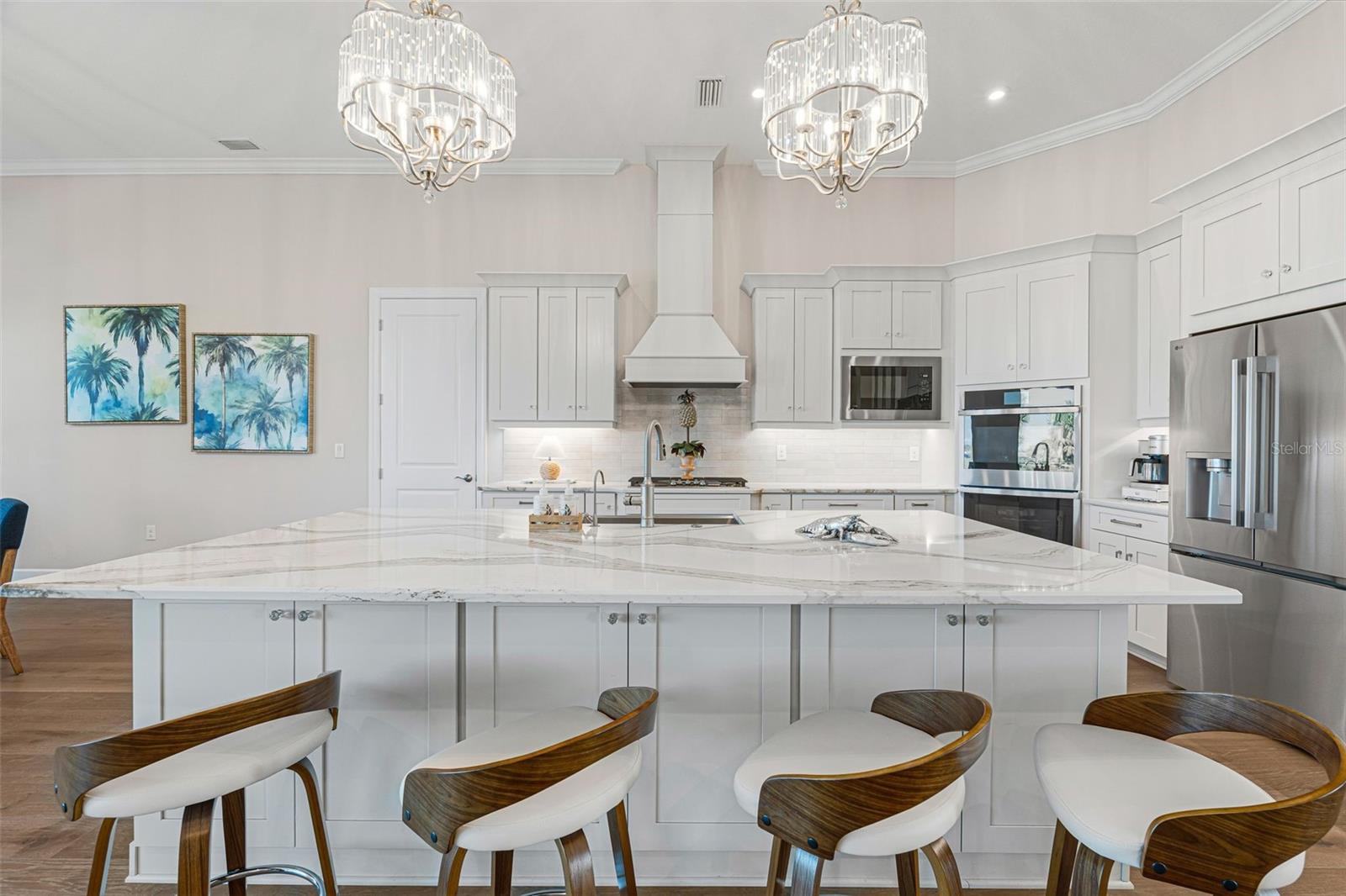 AZARIO ESPLANADE - Residential