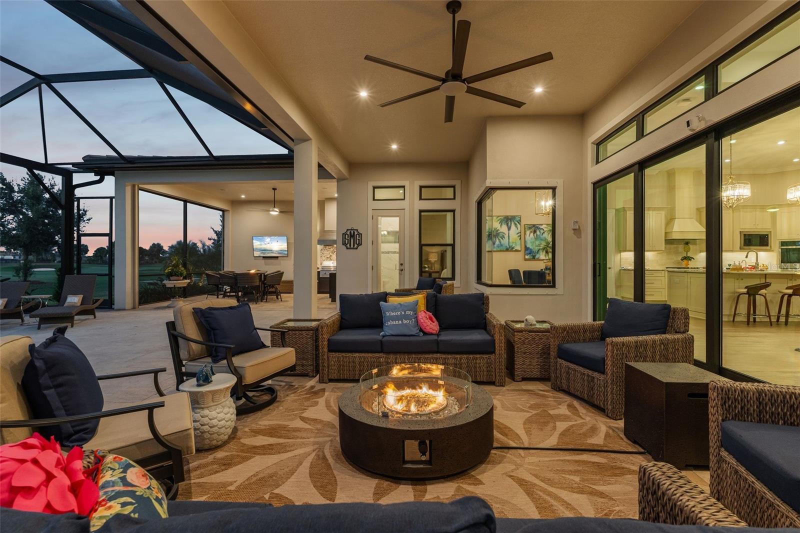 AZARIO ESPLANADE - Residential