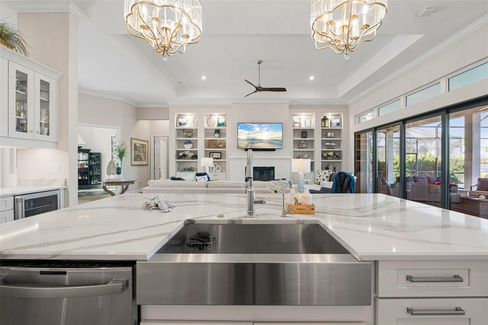 AZARIO ESPLANADE - Residential