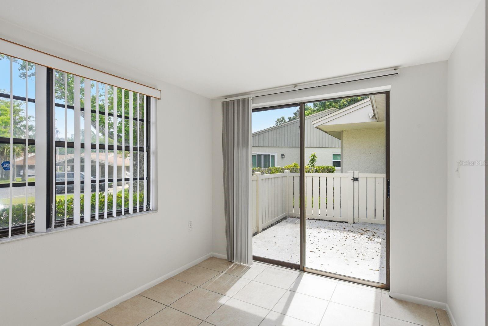 EAST LAKE WOODLANDS CLUSTER HOMES - Residential