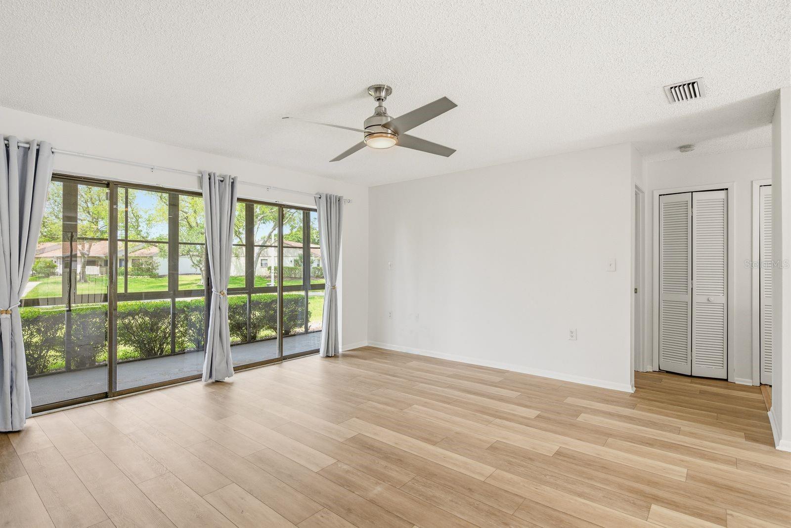 EAST LAKE WOODLANDS CLUSTER HOMES - Residential