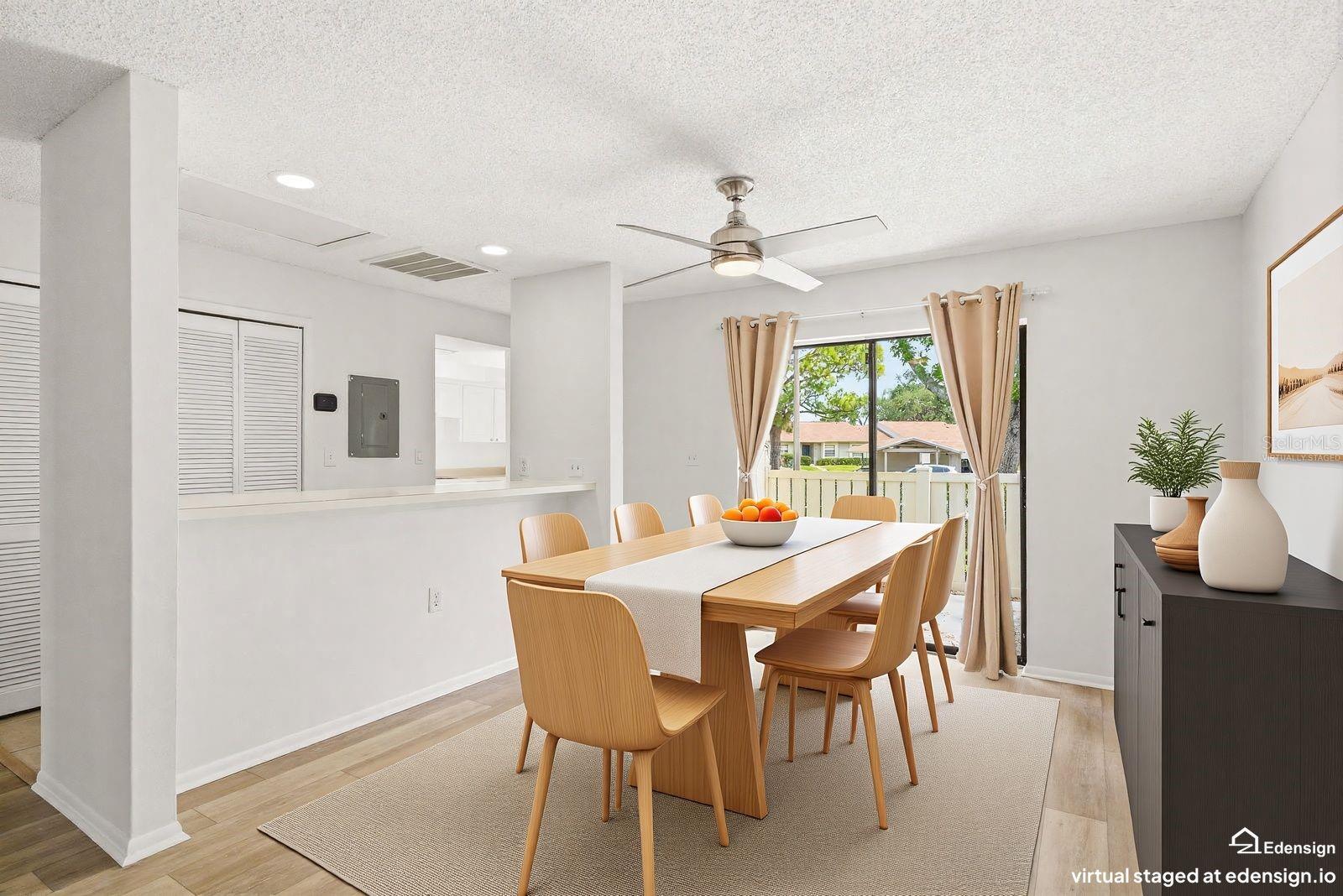 EAST LAKE WOODLANDS CLUSTER HOMES - Residential