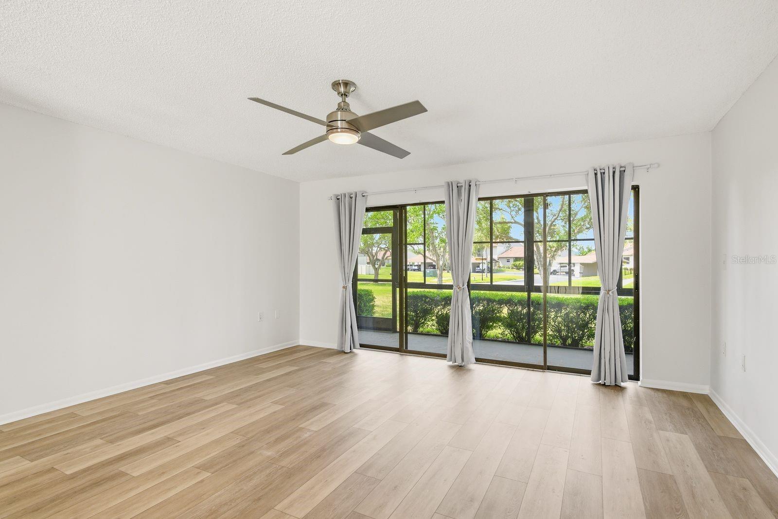 EAST LAKE WOODLANDS CLUSTER HOMES - Residential