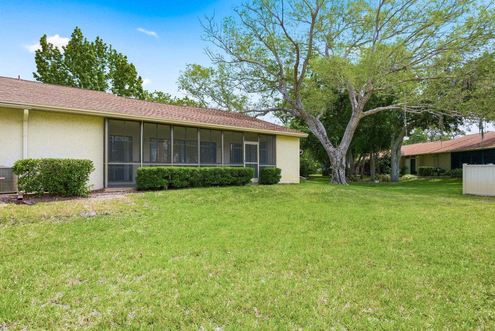 EAST LAKE WOODLANDS CLUSTER HOMES - Residential