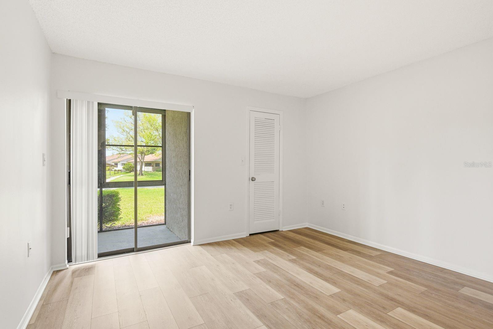 EAST LAKE WOODLANDS CLUSTER HOMES - Residential