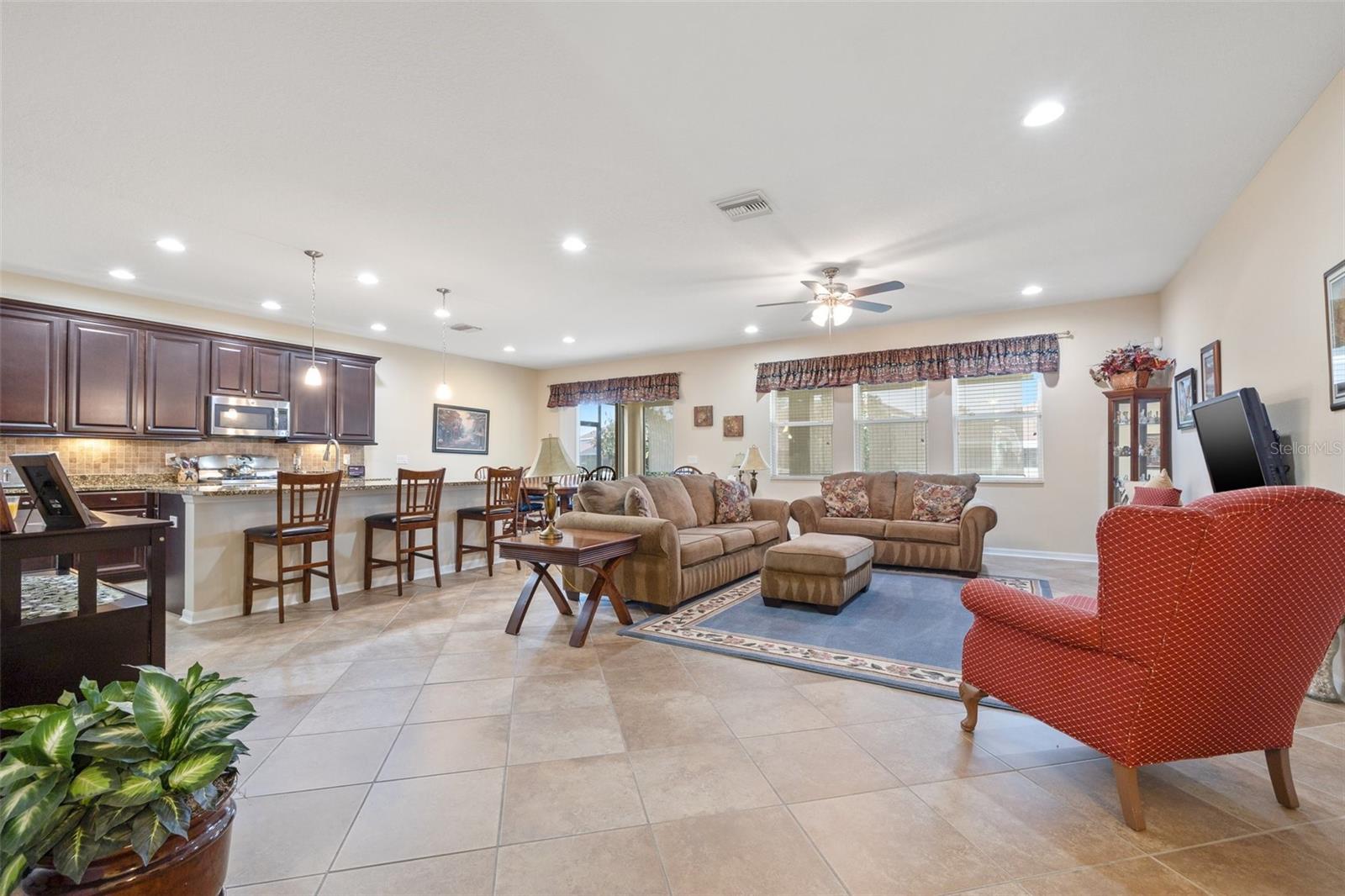 11218 COVENTRY GROVE CIRCLE