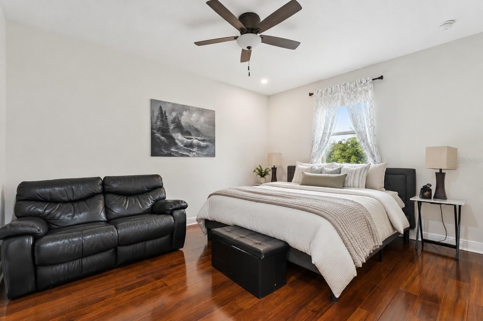 PARKSIDE PH 1 - Residential