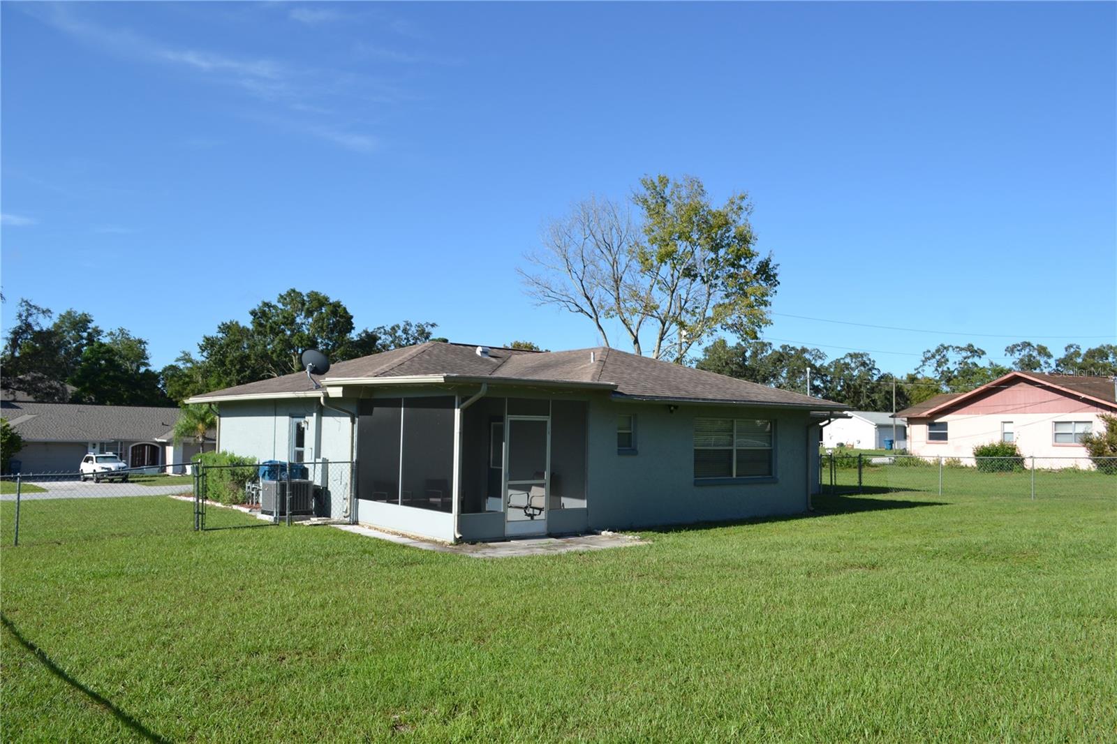 SPRING HILL - Residential