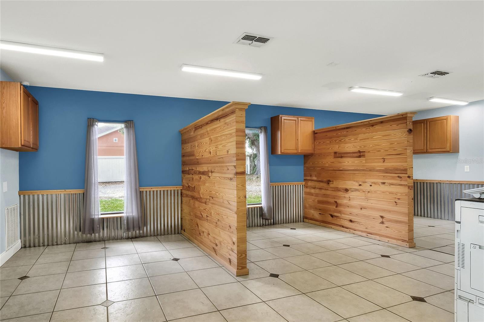 GLEN HALES SUB - Commercial Sale