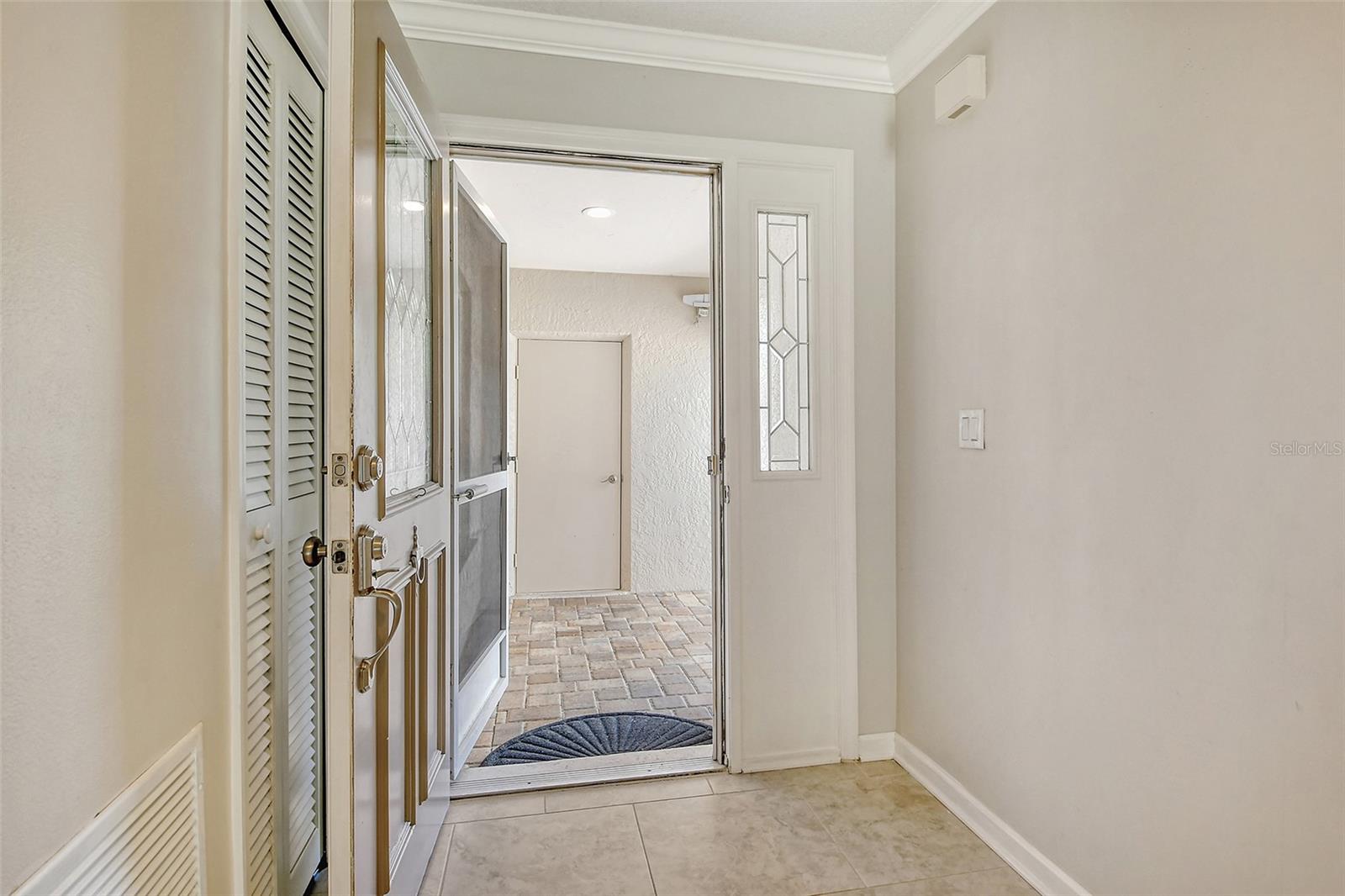 OAKLEY GREEN - Residential Lease
