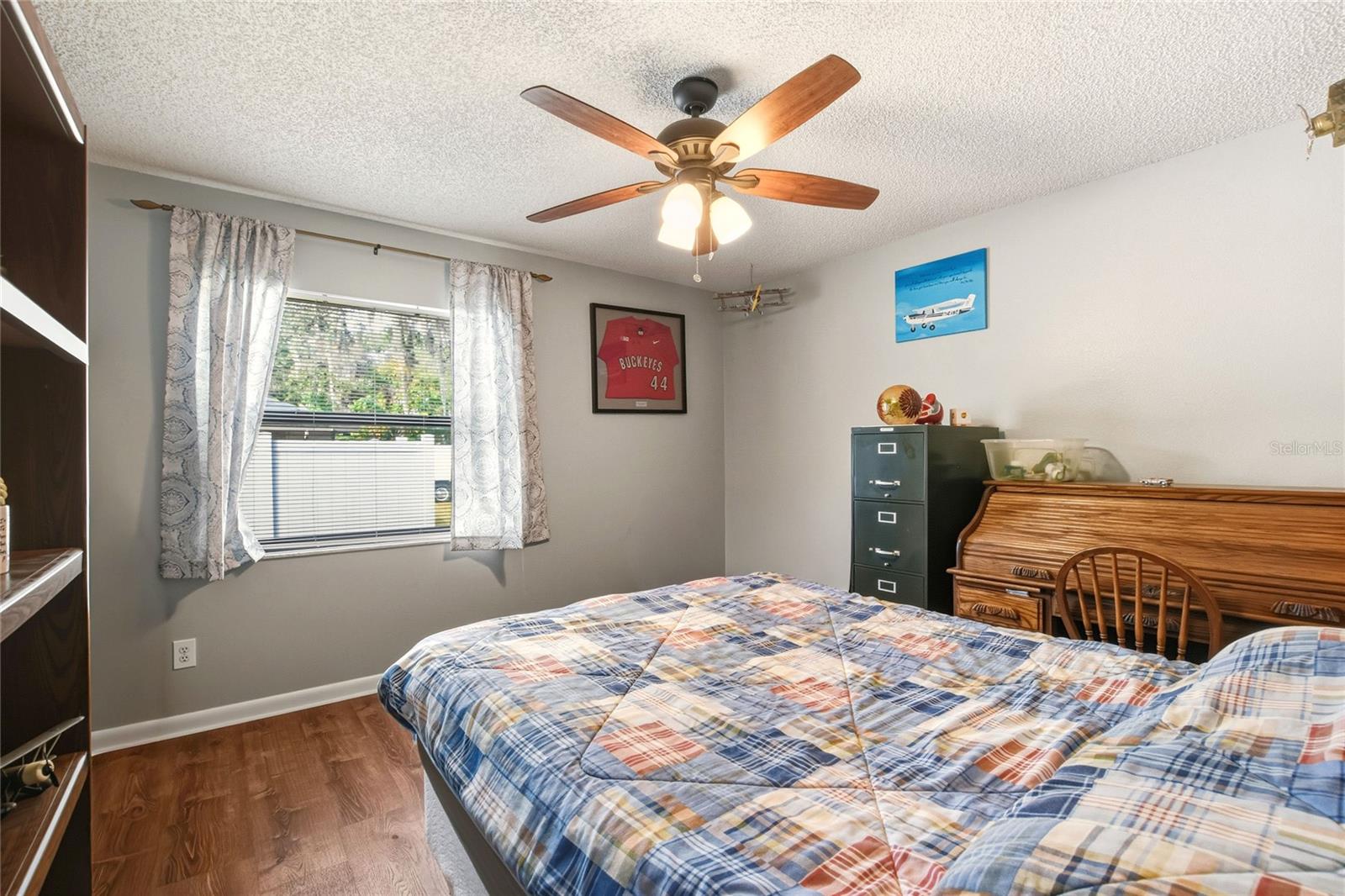 COUNTRY OAKS ESTATES - Residential